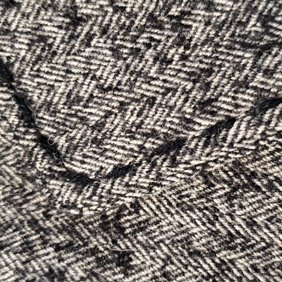 CAbi B/W Wool Blend Riding Jacket with Great Details, Sz 8 - Picture 9 of 16